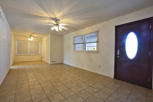 Foto del edificio - 4819 44th St