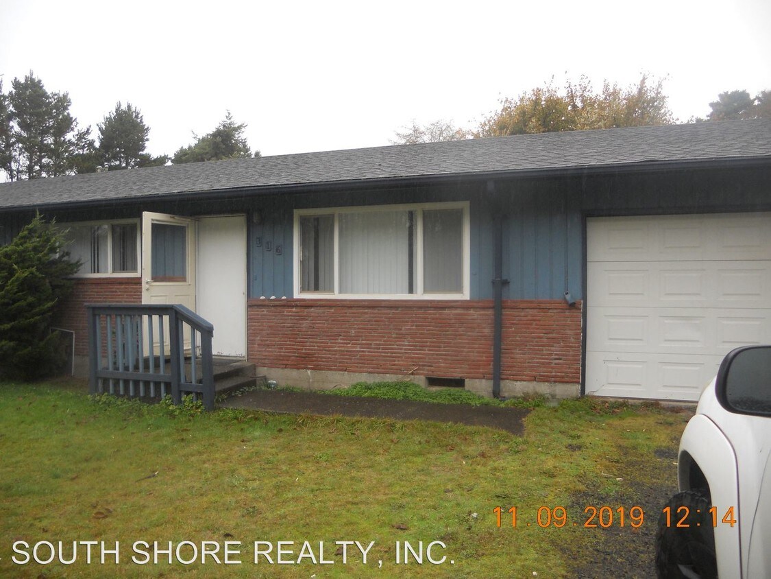 Primary Photo - 316-316 Oregon Ave E