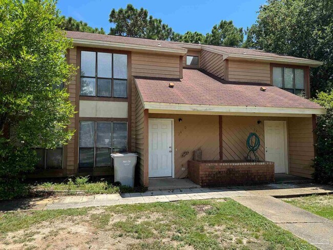 Building Photo - 2810 Villa Woods Cir