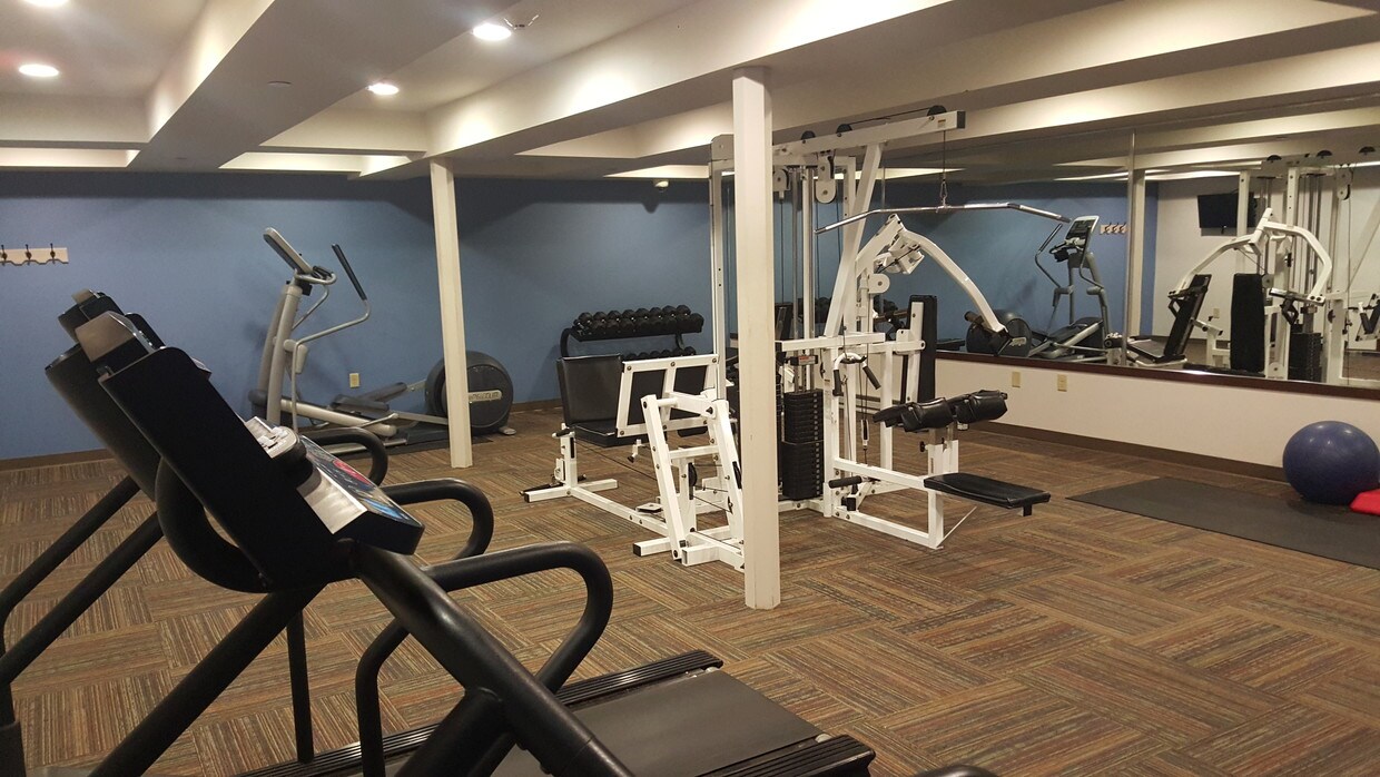 Ridge View Apartments Apartments Saint Francis, WI