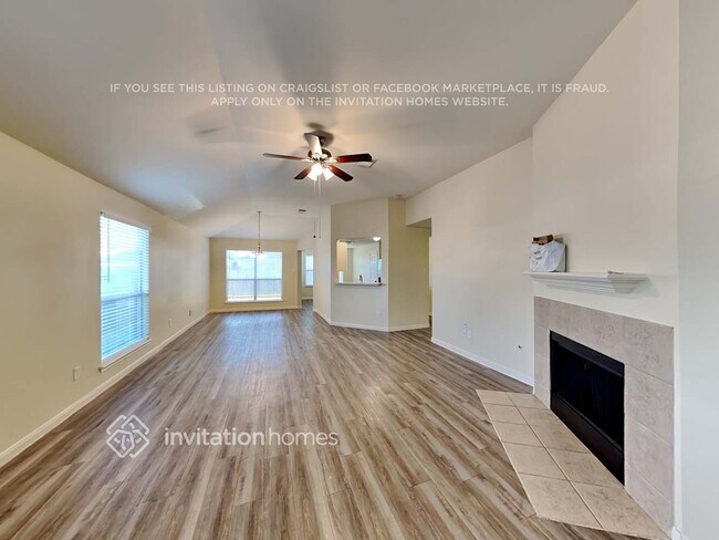 Foto del edificio - 2619 Cardinal Elm St