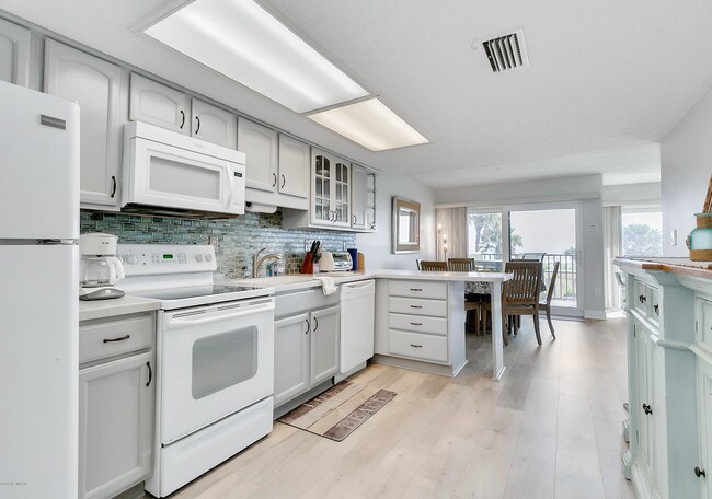 Foto del edificio - 411 1st St S