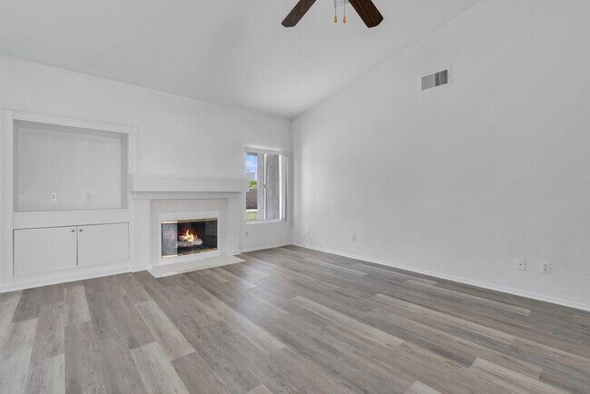 Building Photo - 78755 Irwin Cir