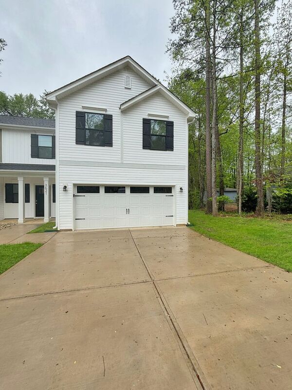 Foto del edificio - 3621 Quail Dr