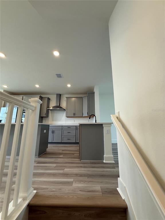 Foto del edificio - 15039 Groveside Rd