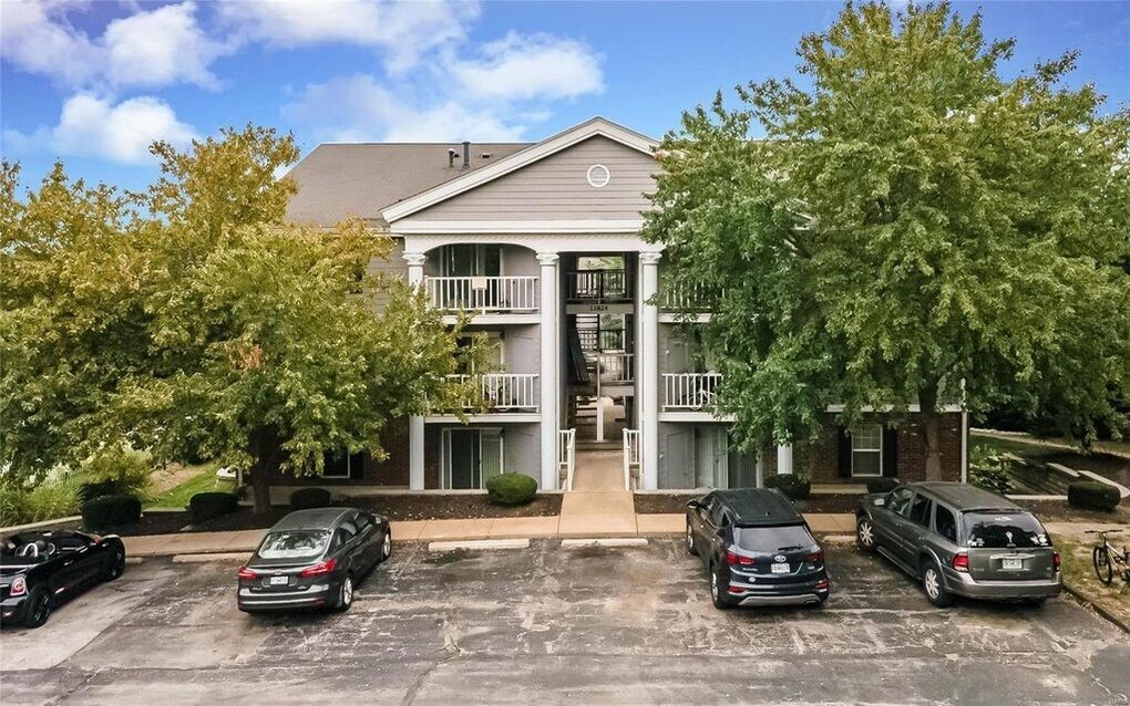 12824 Portulaca Dr Unit C, Saint Louis, MO 63146 Condo for Rent in