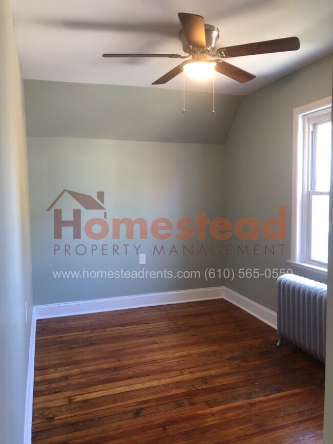 Building Photo - 3 BEDROOM LINWOOD HOME!