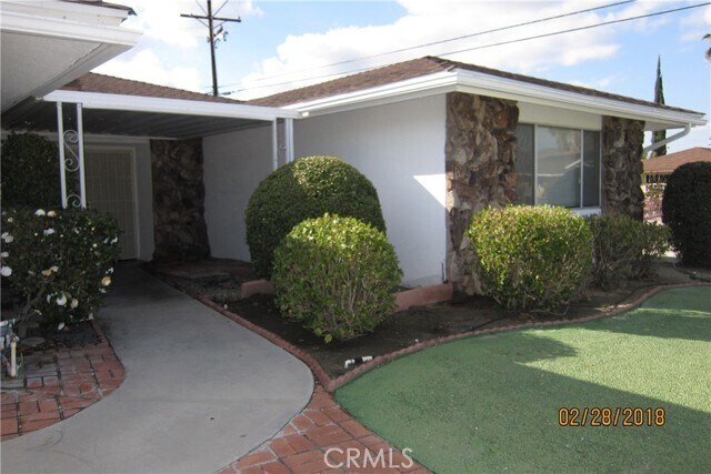 Building Photo - 415 S Tahquitz Ave