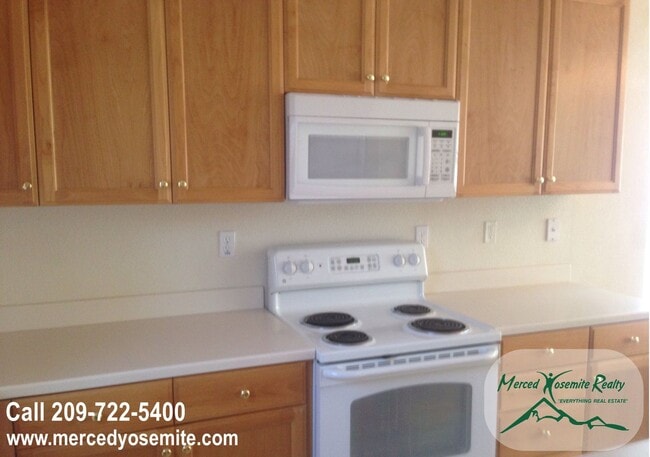 Foto del edificio - Appointment Only Do Not Disturb Occupants. Apply Now to Schedule Viewing.