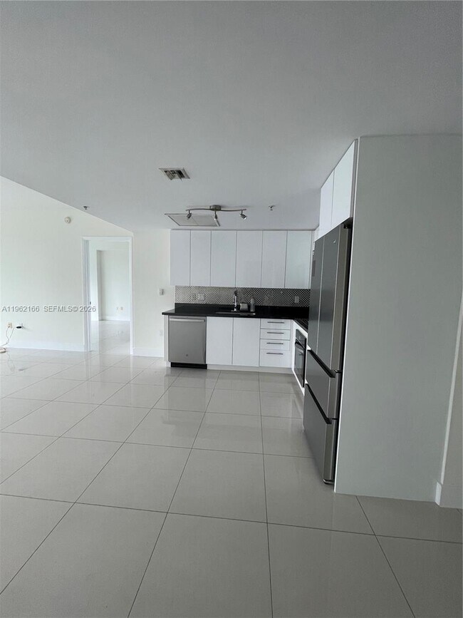 Foto del edificio - 92 SW 3rd St