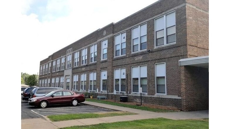 Primary Photo - Pioneer Apartments