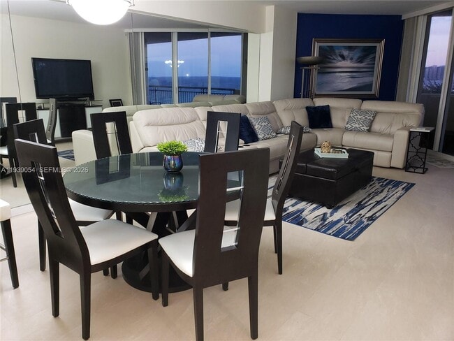 Foto del edificio - 17375 Collins Ave