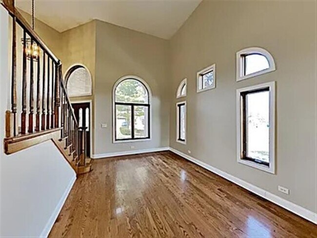 Building Photo - authentic hardwood flooring