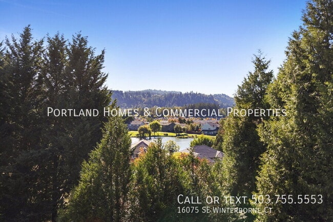 Foto del edificio - 16075 SE Winterborne Ct