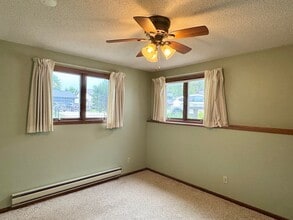 Building Photo - 606 Vilas St