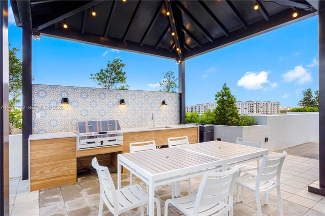 Photo - 208 N Federal Hwy Townhome