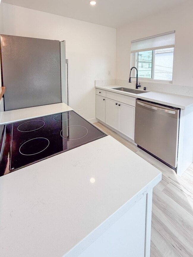 Foto del edificio - 4211-4219 Jewell