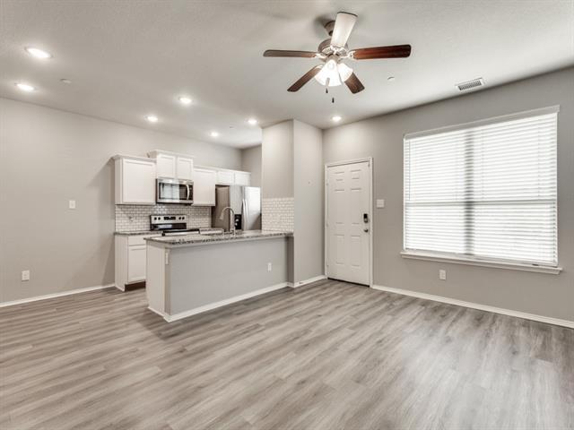 Foto del edificio - 3405 Cricket Dr