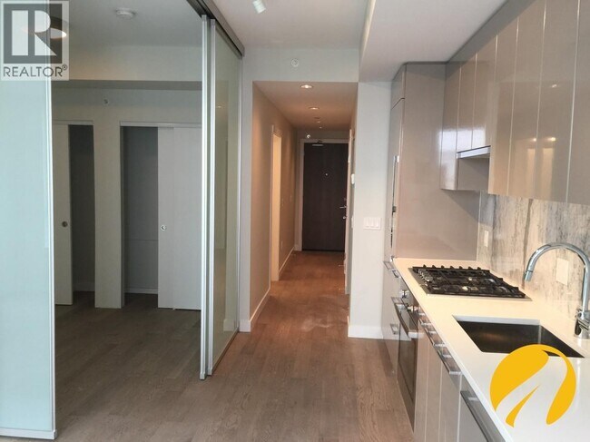 Photo du bâtiment - 4080 Yukon St