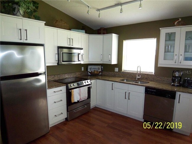 Building Photo - 434 Scrub Jay Way