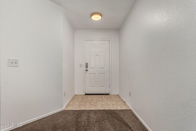 Building Photo - 10513 W Louise Dr