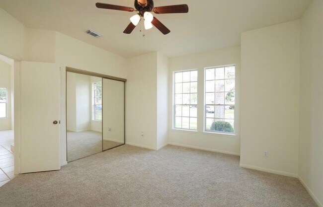 Foto del edificio - 10707 Williston Dr