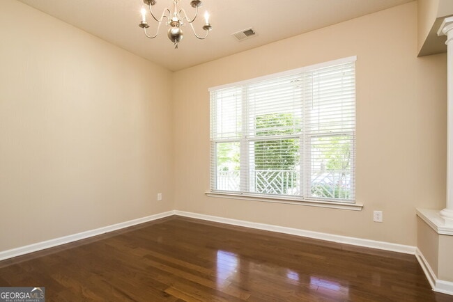 Building Photo - 3404 Silver Stream Way NW