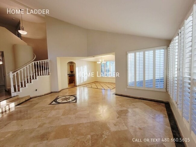 Foto del edificio - 4027 E Kirkland Rd