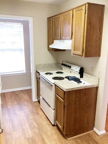 Building Photo - 5753 Shadydell Dr