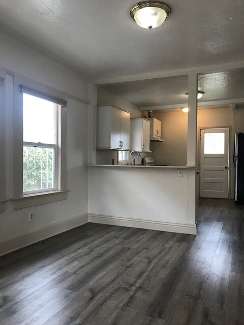 Dining room - 2170 Harrison Ave
