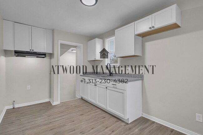 Foto del edificio - This beautifully updated 3-bedroom, 1-bath single-family home is ready for move-in!