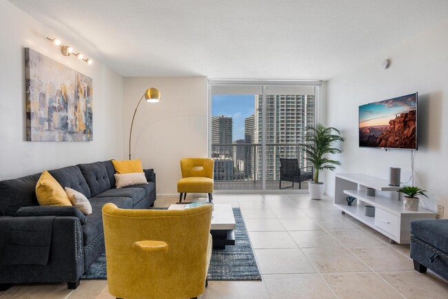 Living Room - 1200 Brickell Bay Dr