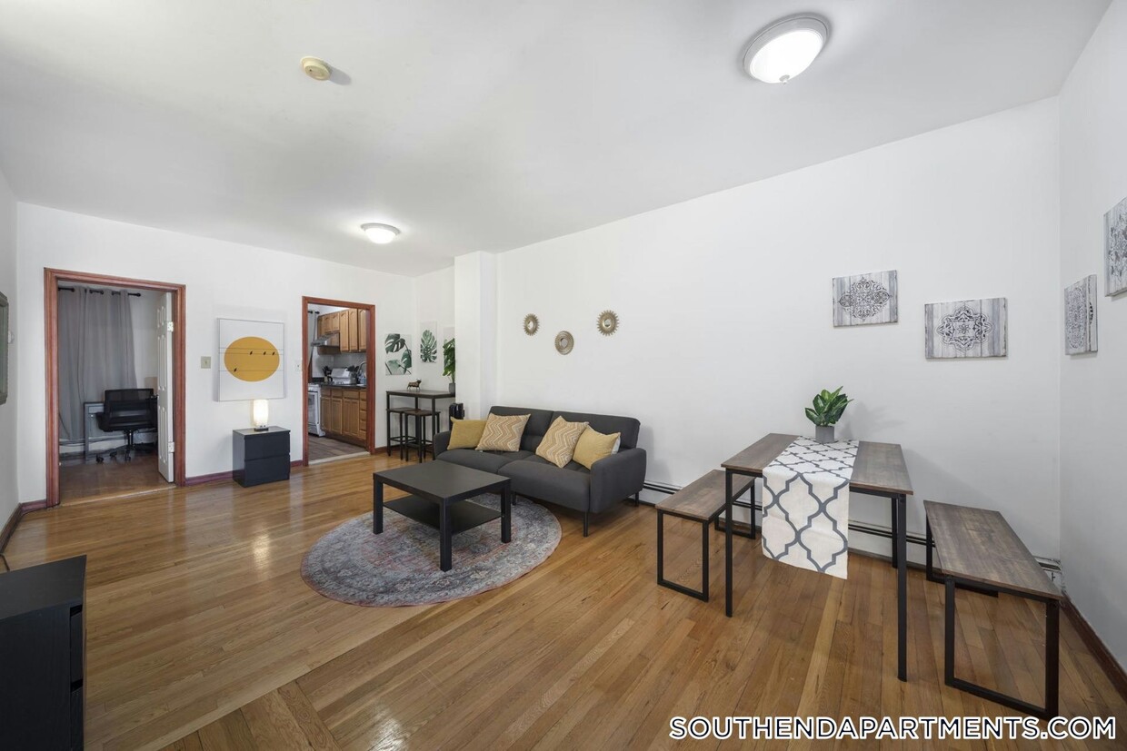 Primary Photo - 871 Harrison Ave