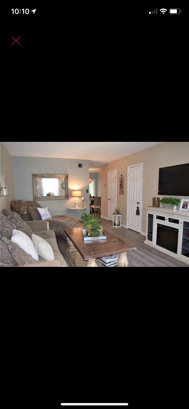 Building Photo - 224 Northpoint Ave