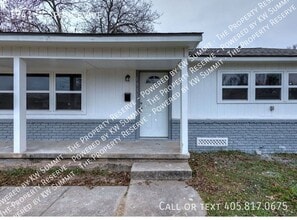 Building Photo - 1941 W Spruce Ave