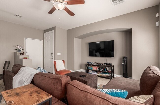Building Photo - 1092 Tuscan Sky Ln