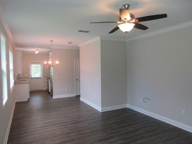 Foto del edificio - 310 Summercreek Cove