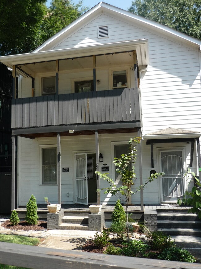 Building Photo - 238 Wilbur Ave SE