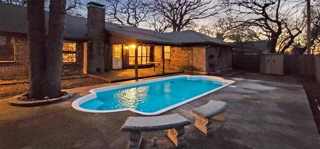 Foto del edificio - 5909 Pleasant Wood Trail