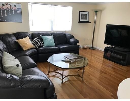 Foto del edificio - 49 Seafoam Ave