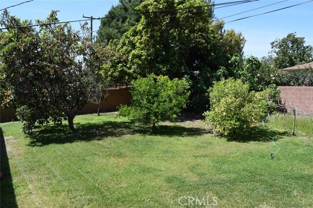 Building Photo - 1125 E Oakmont Ave