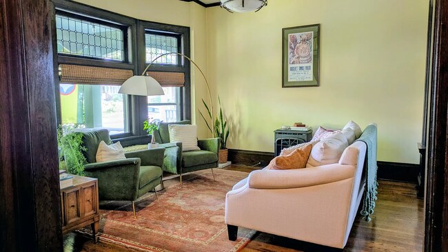 Foto del edificio - 2727 N Prospect Ave