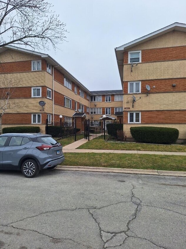 Foto del edificio - 14047 S Tracy Ave