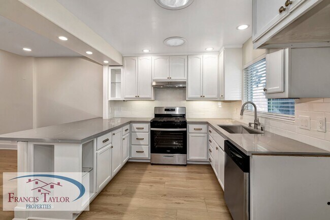 Foto del edificio - 737 Chestnut St