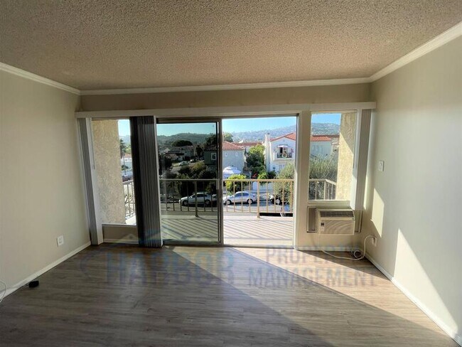 Foto del edificio - 744 S Walker Ave
