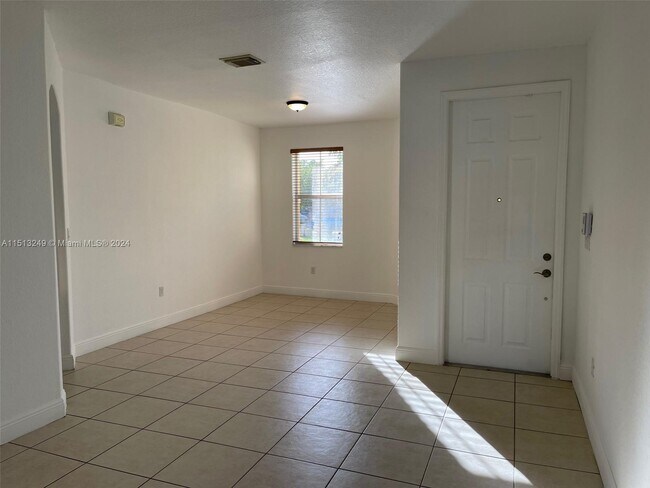 Building Photo - 11413 SW 137th Passage