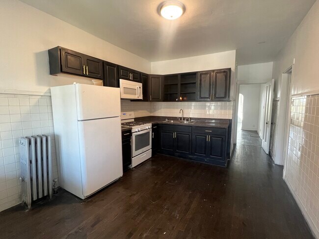 Foto del edificio - 4143 N McVicker Ave