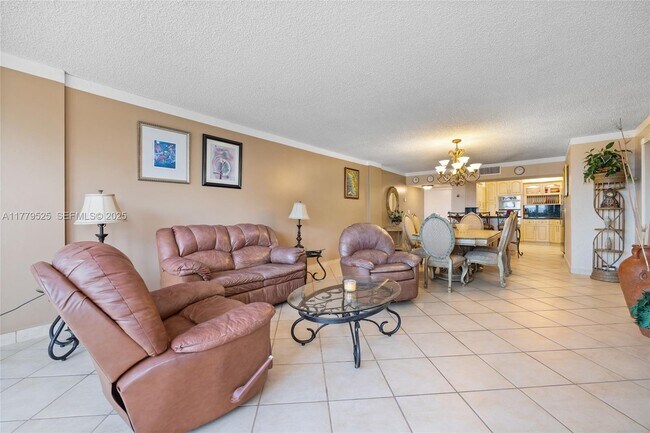 Building Photo - 3725 S Ocean Dr