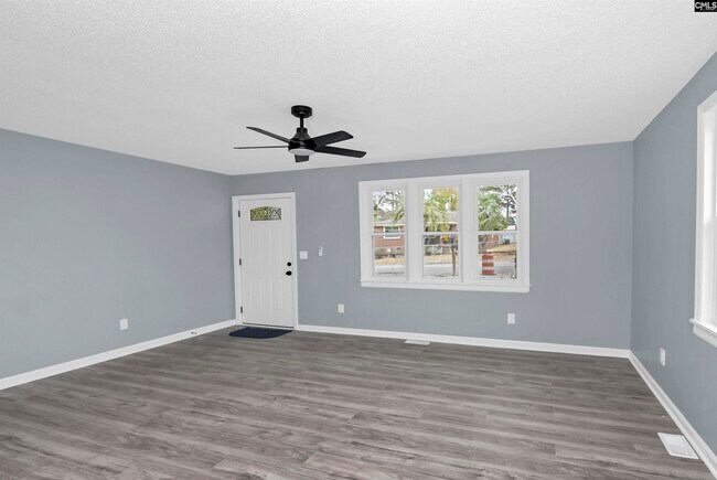 Foto del edificio - 3001 Truman St