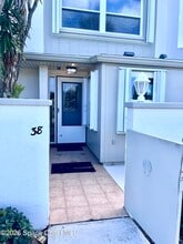 Building Photo - 185 Palmetto Ave